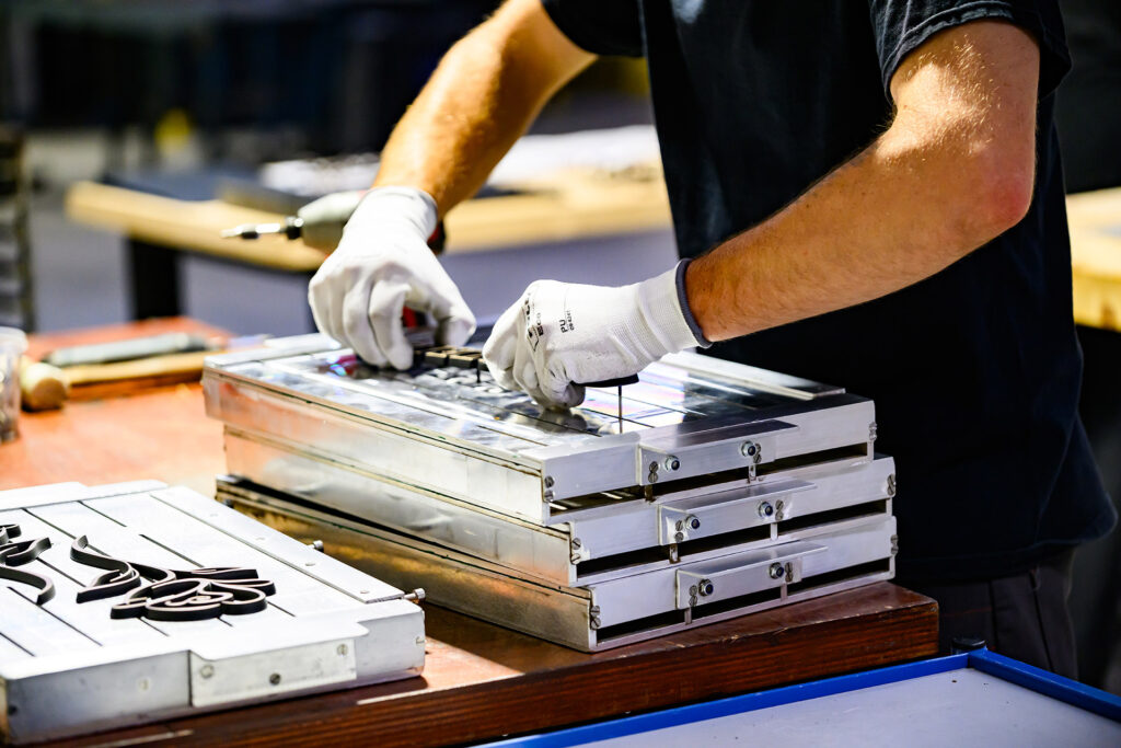 Barthélémy Bronze, Funerary Art Engraver in Drôme