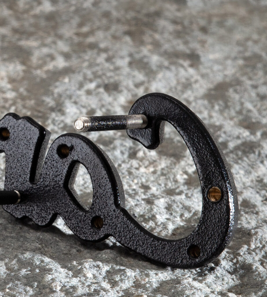 Long Rods Funerary Bronze Drilling